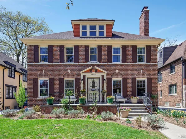 18221 Muirland St, Detroit, MI 48221