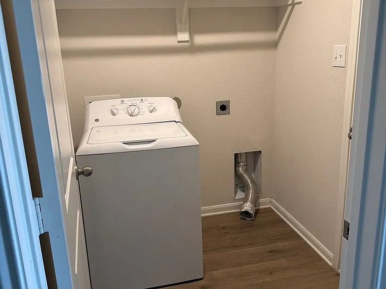 4247 Possumhaw Dr — Photo 16