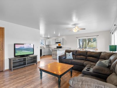 2061 S Woodland Dr, Kalispell, MT, 59901