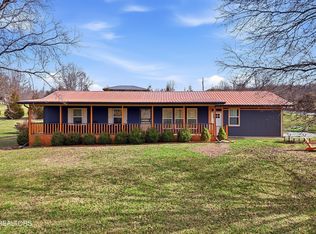 3180 Covemont Rd, Sevierville, TN 37862