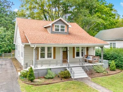 1865 Oak St NW, Cleveland, TN, 37311