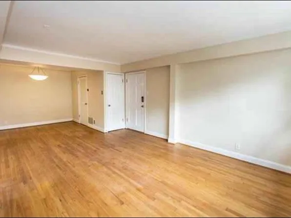 7571 Buckingham Dr APT 7, Saint Louis, MO 63105