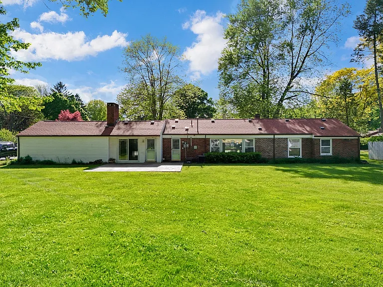6843 E Dartmoor Rd — Photo 21