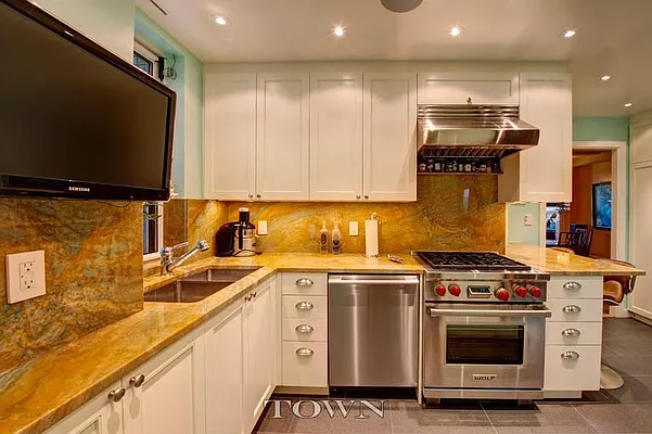 Rented by Town Residential | media 24