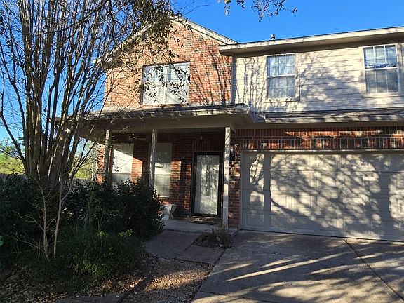 5th image of 23526 Whispering Maples Dr