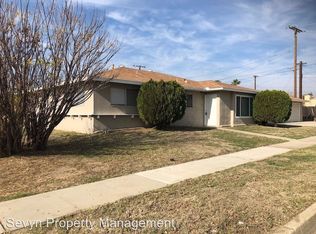 8262 Tamarind Ave, Fontana, CA 92335