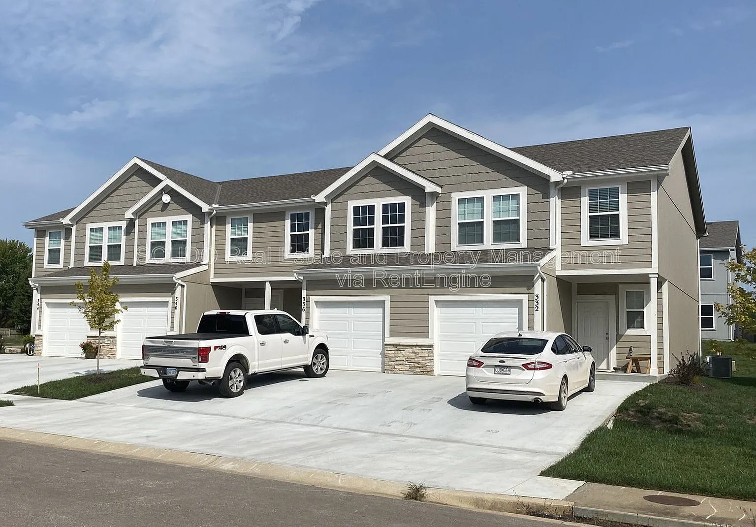 3 bed, 2.5 bath, $1,695 — Photo 1