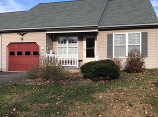 30 Oakgrove Ln, Millersville, PA