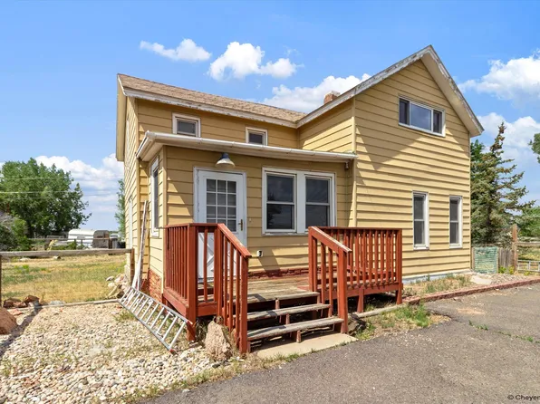 275 Mitchell St, Laramie, WY 82072