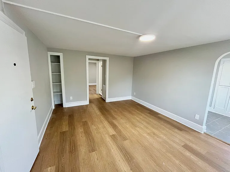 17 Greenway Rd — Photo 12