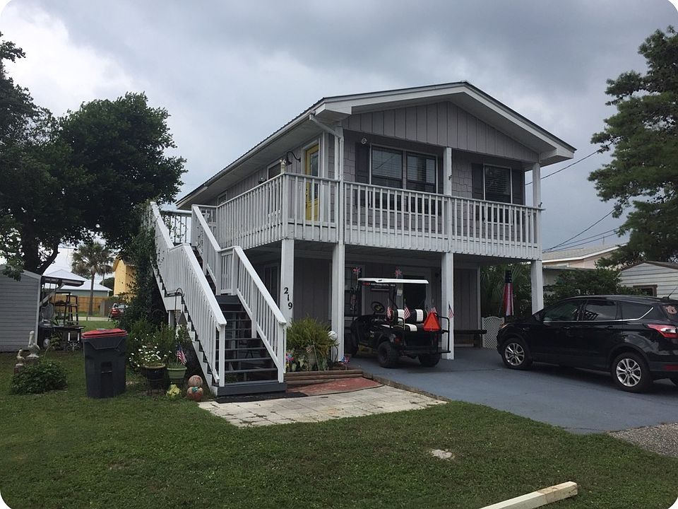1st image of 219 El Prado Pl