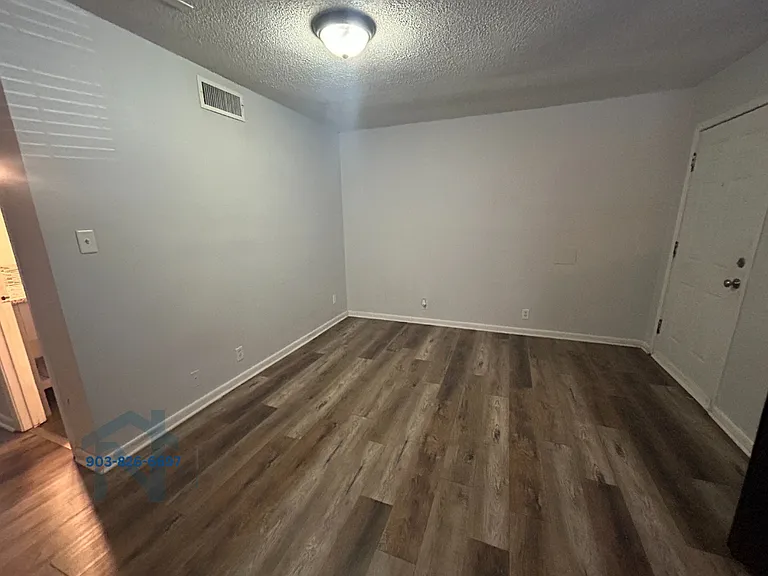 301 Pine Wilderness Dr #B3 — Photo 2