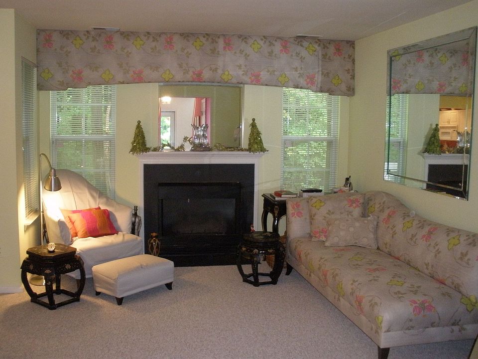 2nd image of 1705 Hazelton Dr #1705