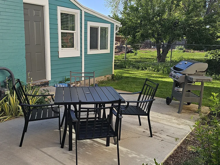 752 W Jackson Ave — Photo 1
