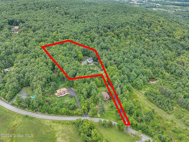 2nd image of 241 Settles Hill Road