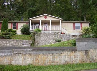 585 Sims Dr, Chattanooga, TN 37415