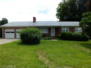 1655 Brewer Rd, Winston Salem, NC 27127