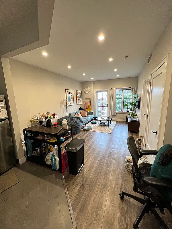 30-38 Steinway Street — Photo 2