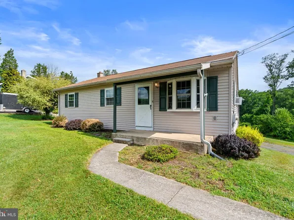 1457 Huffs Church Rd, Barto, PA 19504