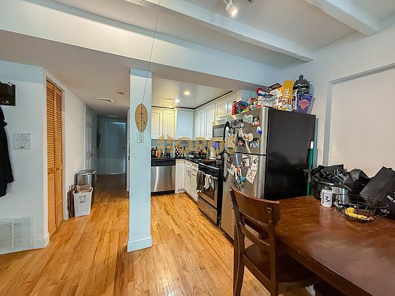 3rd image of 343 E 10th St APT 4