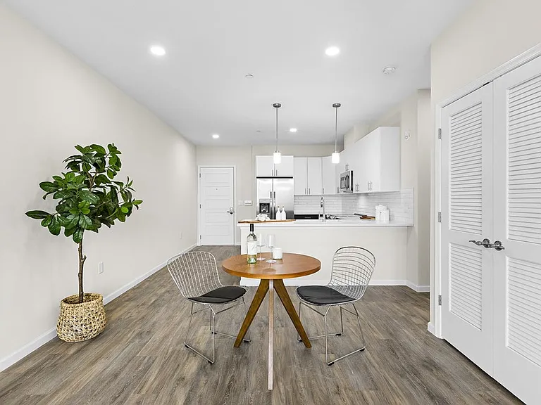 9-11 Clark St #303 — Photo 7