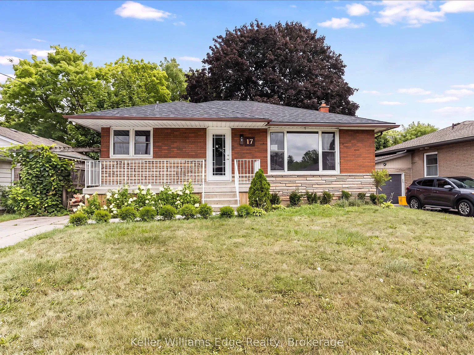 3 bed, $2,500 — Photo 2