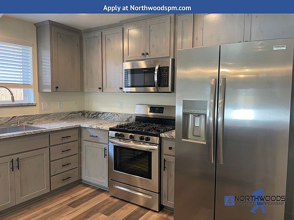 4th image of 510 Nicholas Lee Dr