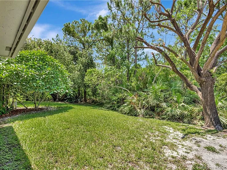 6797 SE Warwick Ln — Photo 36