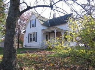 404 8th Ave, Osceola, WI 54020