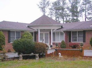 654 Old Tucker Rd, Stone Mountain, GA 30087