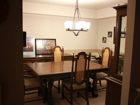 Separate Dining Room!