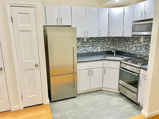 Rented by Highline Residential | media 19