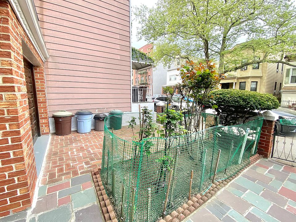 3253 35th St Astoria, NY Zillow Apartments for Rent in Astoria