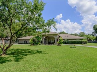 3711 Keystone Rd, Tarpon Springs, FL 34688