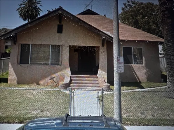 1281 W 37th Dr, Los Angeles, CA 90007