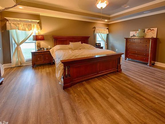 3rd image of 2605 Harbelle Dr