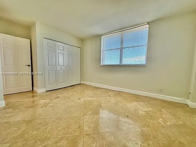 2450 NE 135th St #1005 — Photo 10