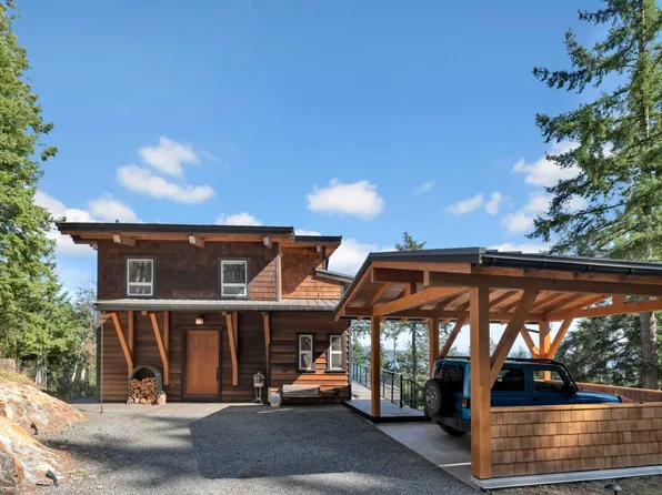 687 Channelview Dr, Bowen Island, BC V0N 1G1