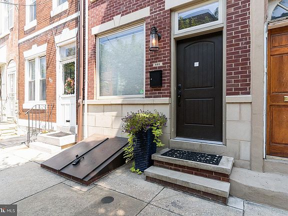 2nd image of 525 Christian St