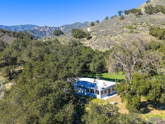 4th image of 47292 Arroyo Seco Rd