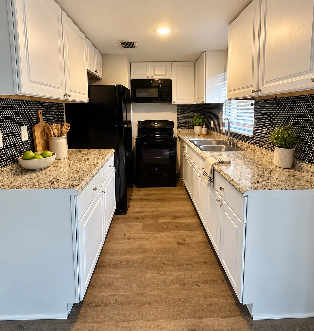 3 bed, 1220 sqft, $1,395 — Photo 2