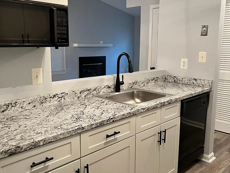 5843 Orchard Hill Ct — Photo 19