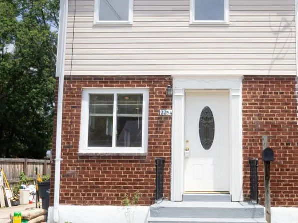 2254 Sweetbriar Dr, Alexandria, VA 22307