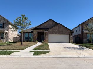 10525 Clouds Rest Dr, Iowa Colony, TX 77583
