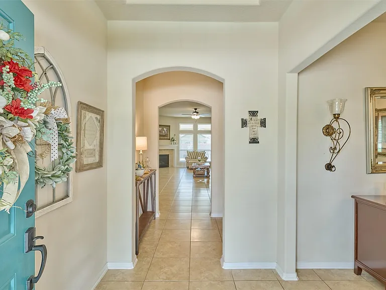 9940 Yearling Pl — Photo 5