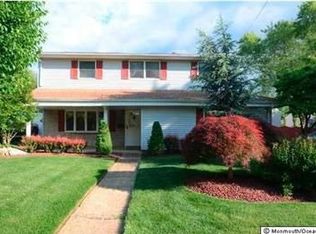 3 Otter St, Hazlet, NJ 07730