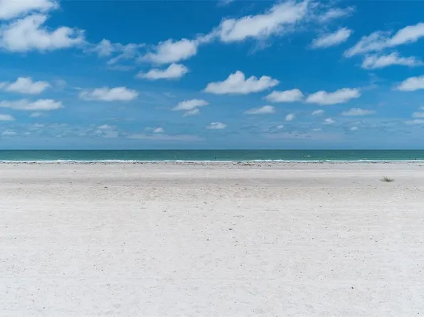 6500 Sunset Way APT 120, Saint Pete Beach, FL 33706
