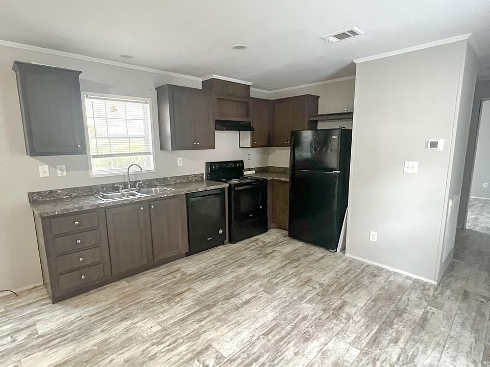 1st image of 703 Green St #C