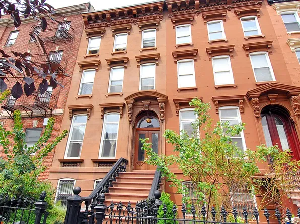 107 Lefferts Pl APT 3, Brooklyn, NY 11238