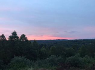 521 New Clear Branch Rd, Rocky Top, TN 37769